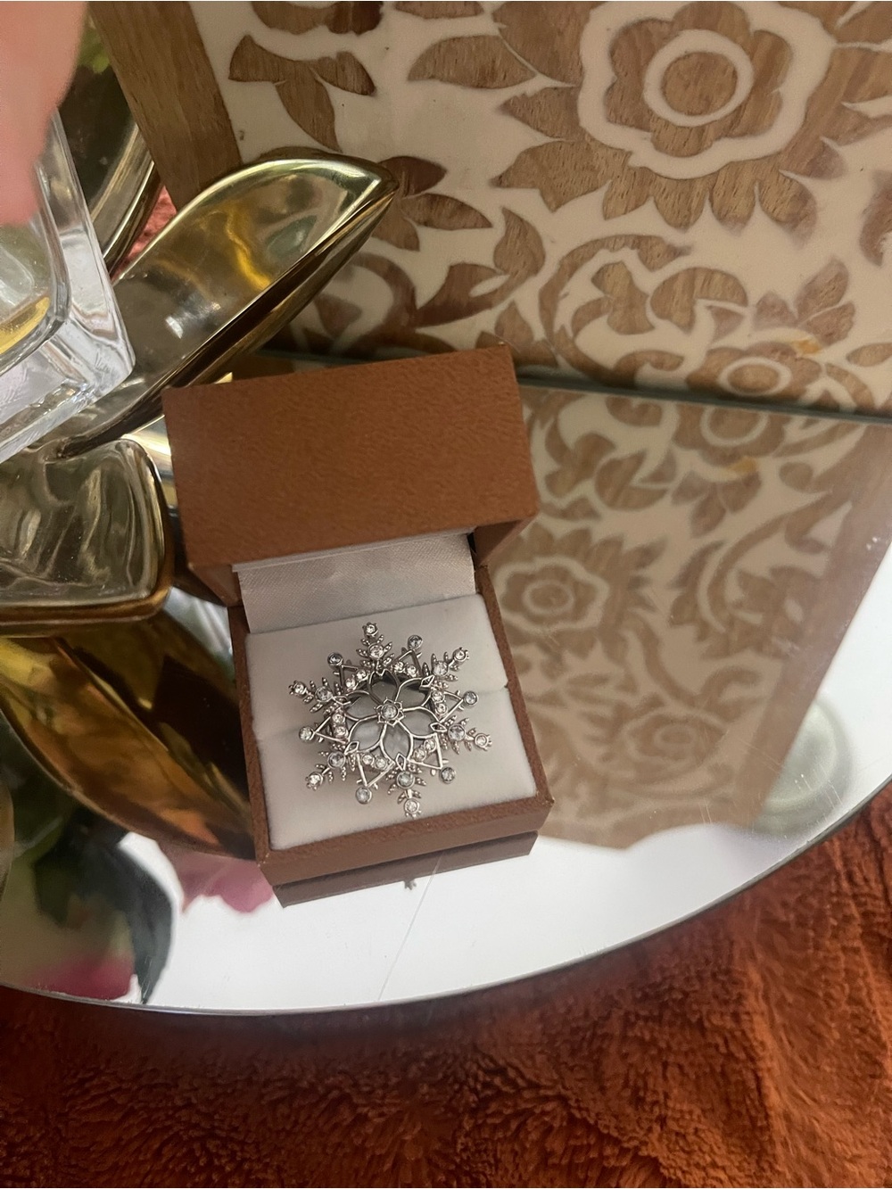 Origami Owl Silver Snowflake Pendant locket